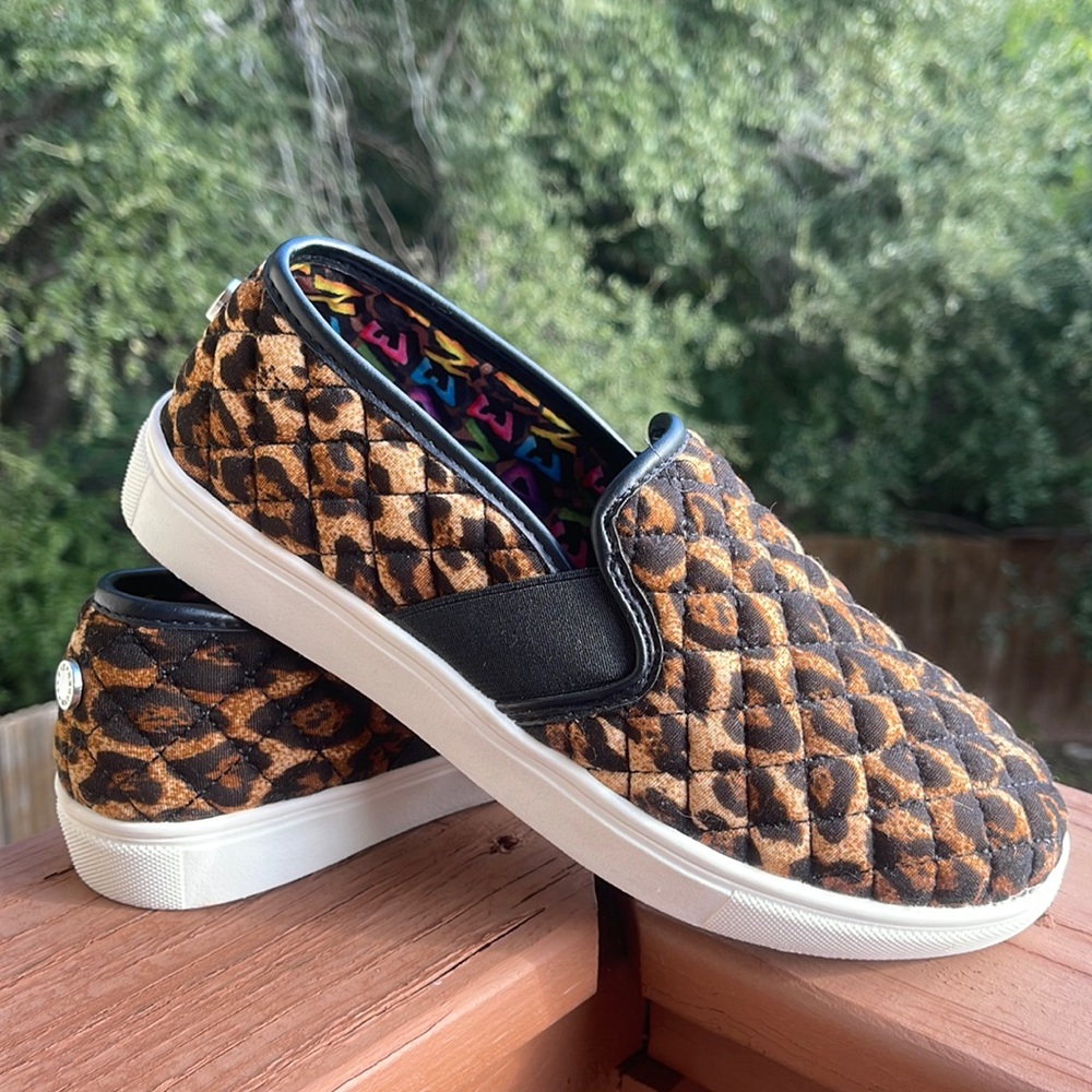 Steve Madden Slip-Ons
